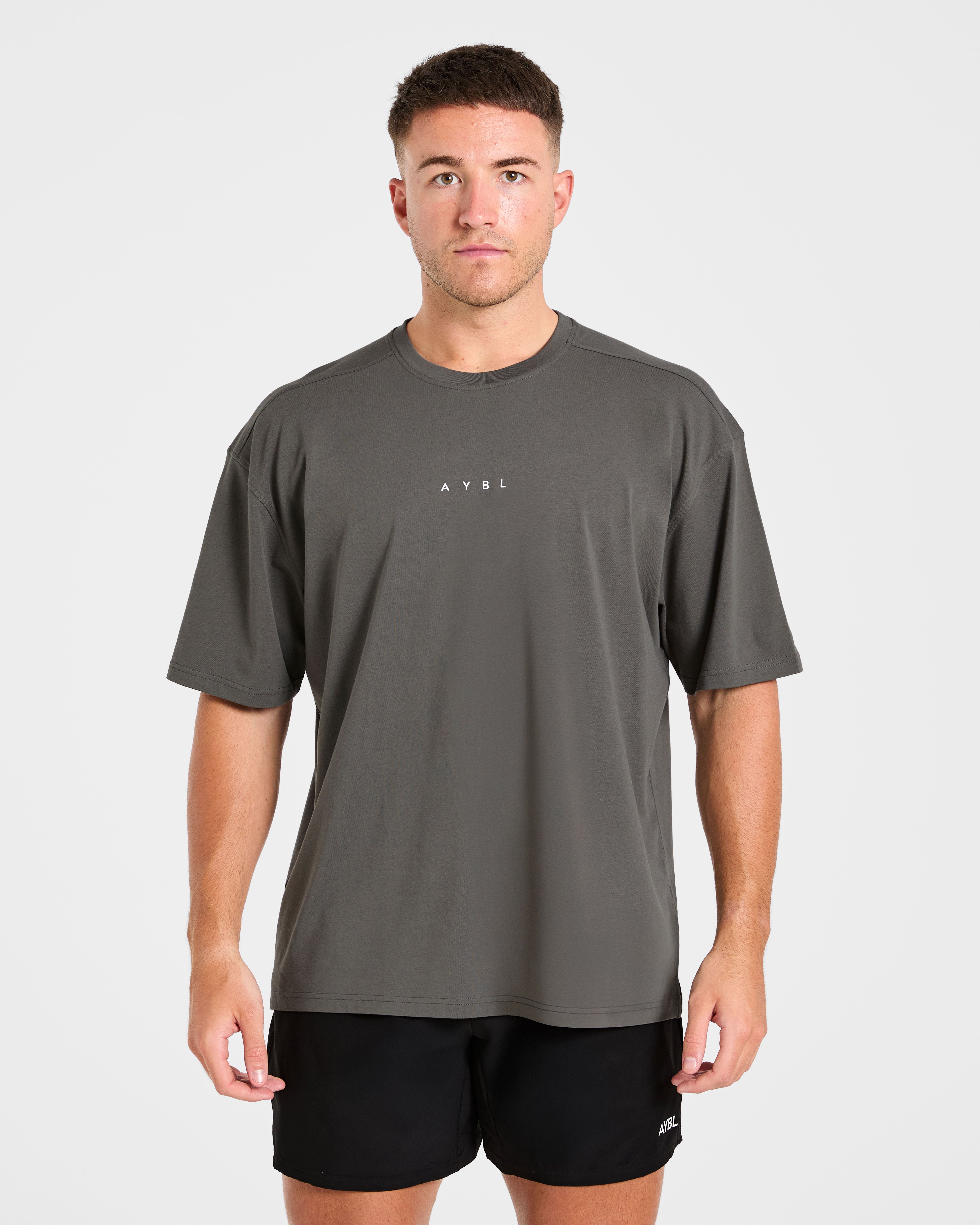 Camiseta Oversized Force - Gris
