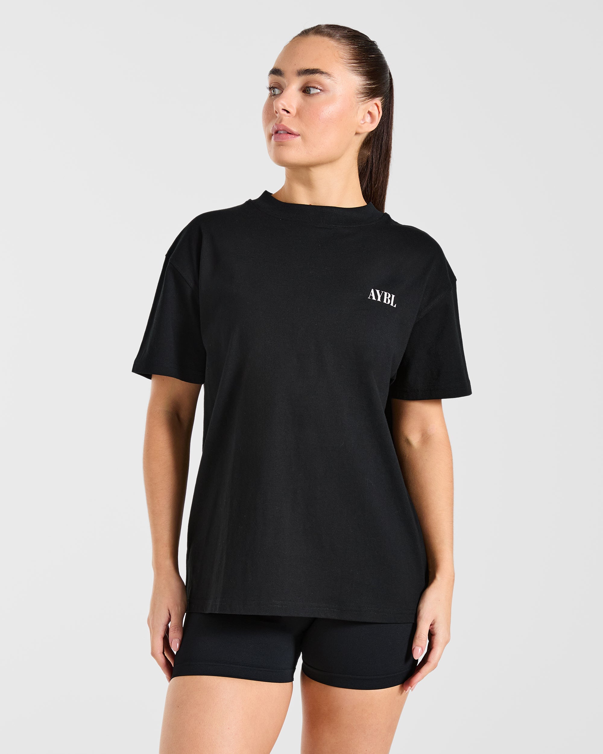Camiseta Oversized de AYBL Strength Co - Negro