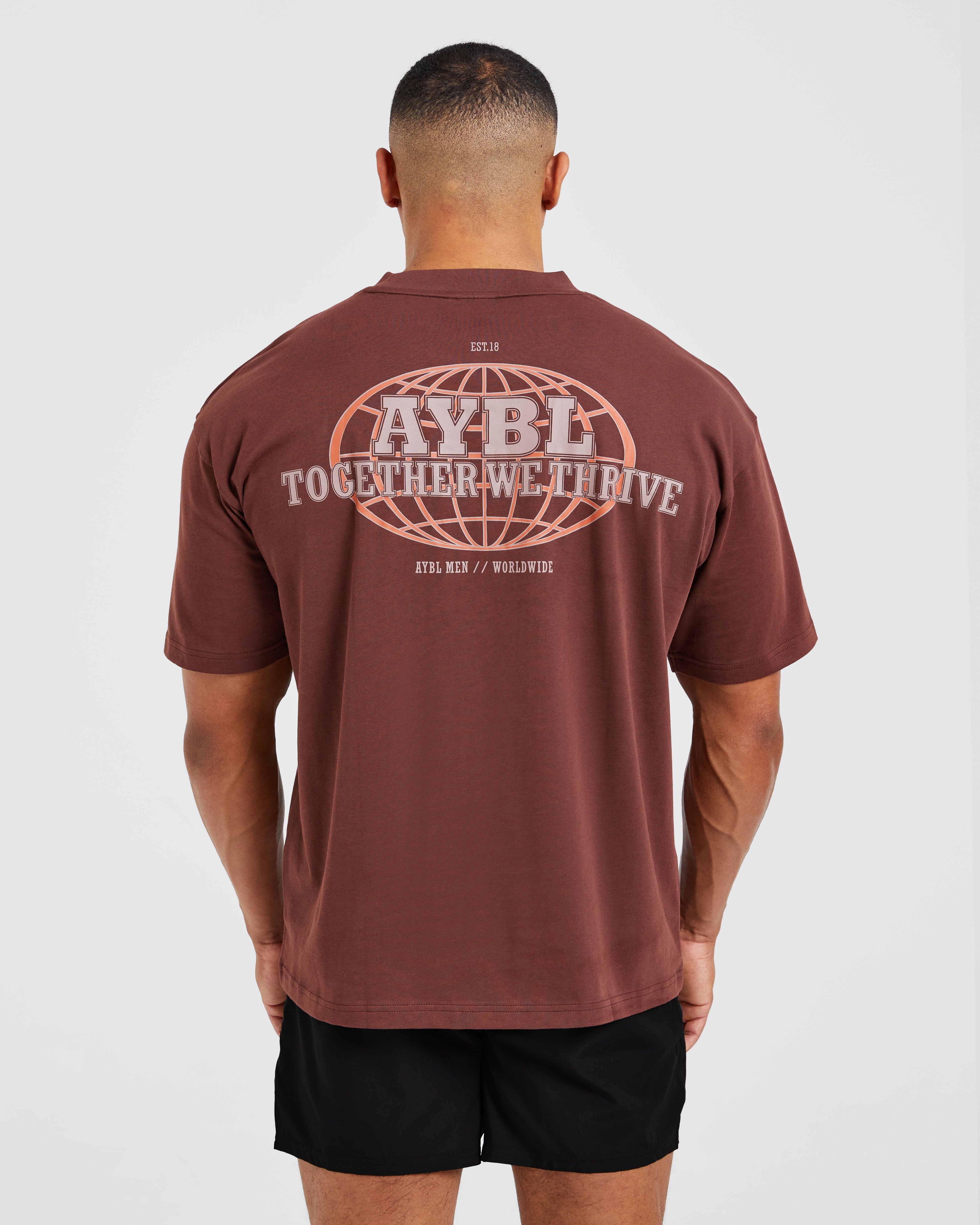 Camiseta Oversized Global - Rojo Intenso