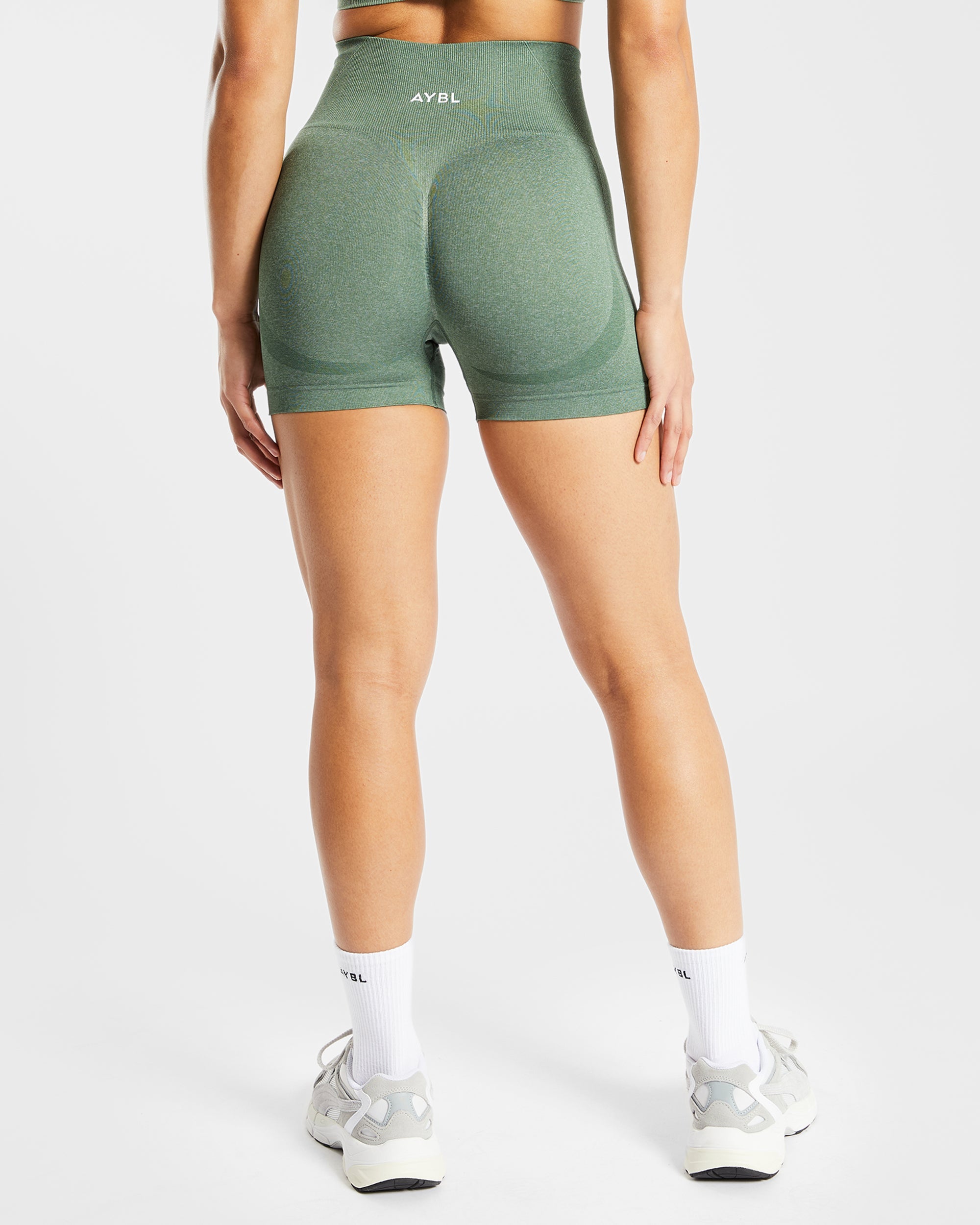 Shorts sin costuras Empower - Oliva marl
