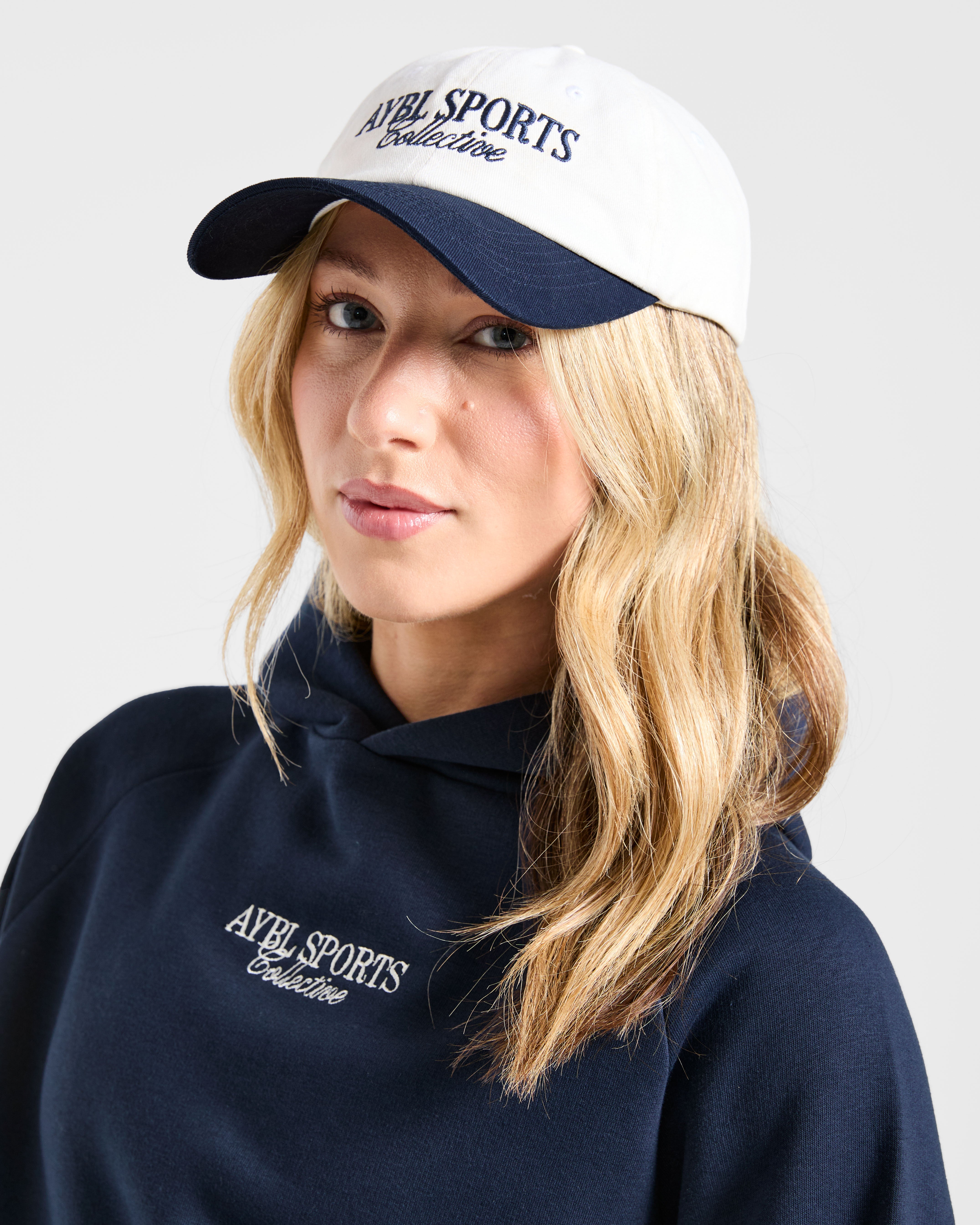 Gorra Sports Collective - Blanco Oficial/Azul Marino