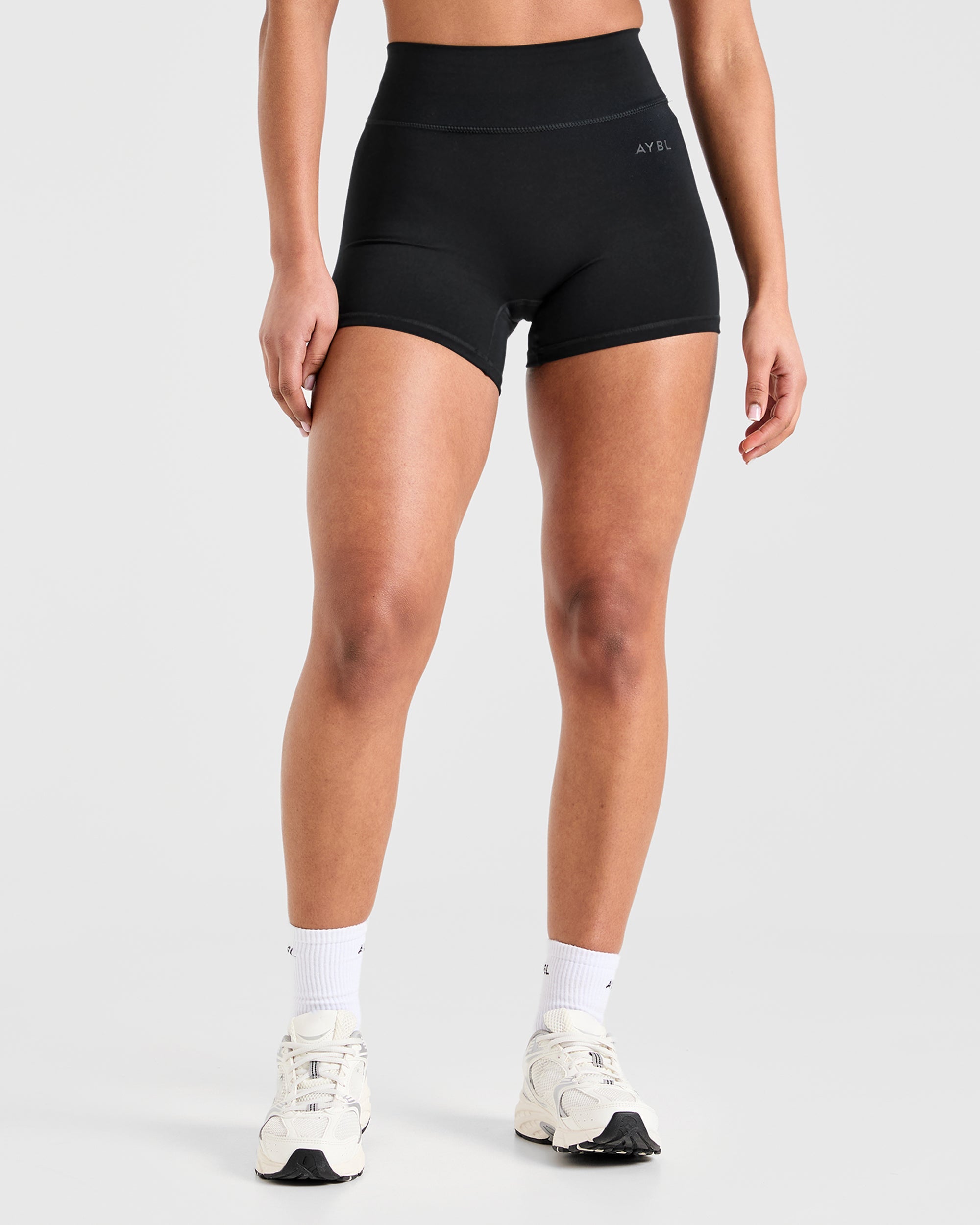 Pantalones Cortos Básicos - Negro